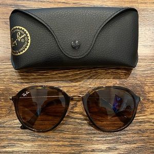 Ray-Ban sunglasses  RB4298